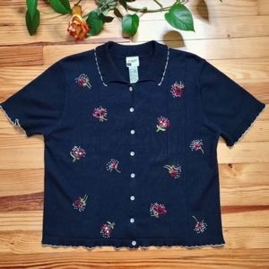 Koret vintage blue short sleeve button-down sweater blouse floral embroidery